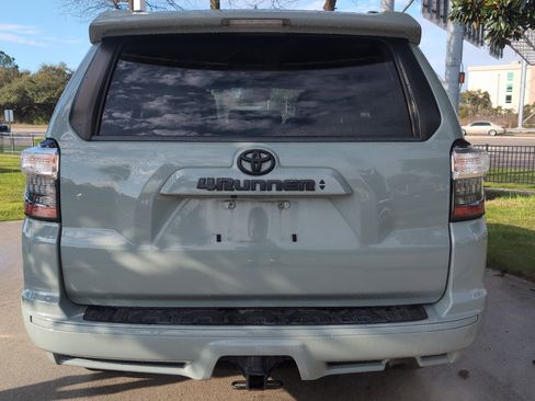 Certified 2022 Toyota 4Runner TRD Sport image 9