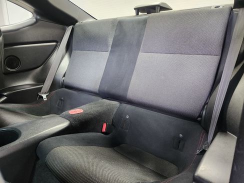 Used 2014 Subaru BRZ Premium RWD image 11