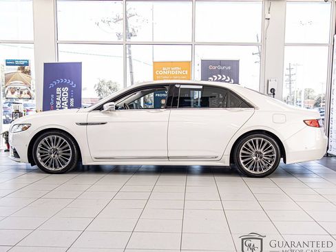 Used 2017 Lincoln Continental Black Label w/ Technology Package AWD/4WD image 6