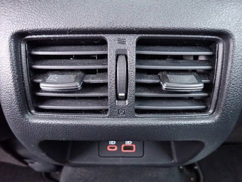 Used 2022 Nissan Altima 2.5 SL image 15