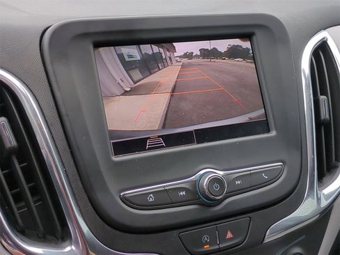 Certified 2023 Chevrolet Equinox LS image 16