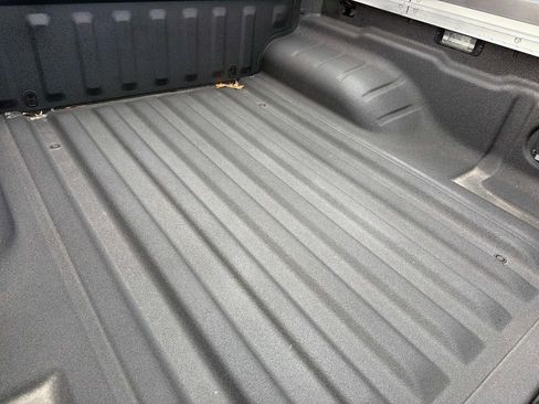 New 2025 Nissan Frontier PRO-4X w/ Pro Premium Package image 4