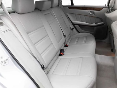 Used 2012 Mercedes-Benz E 63 AMG Wagon image 36