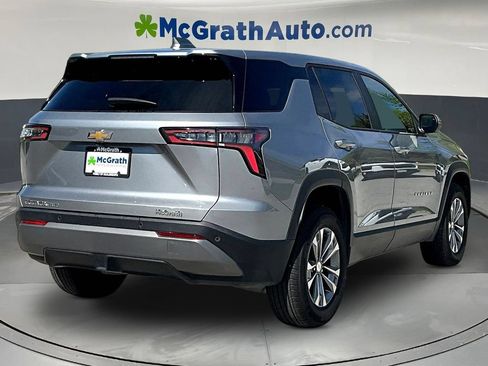 Used 2025 Chevrolet Equinox LT AWD/4WD image 8