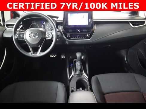 Used 2025 Toyota Corolla SE w/ Convenience Package FWD image 20