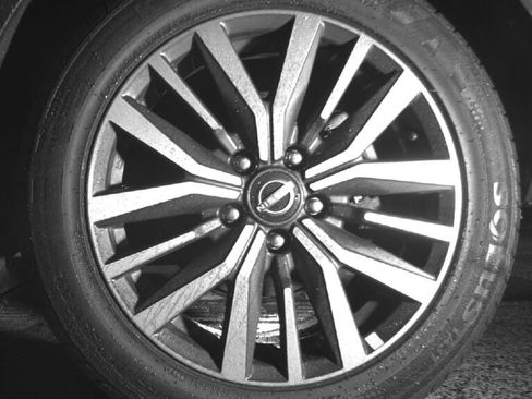 Used 2022 Nissan Kicks SV image 11