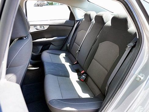 Used 2023 Kia Forte LXS FWD image 15