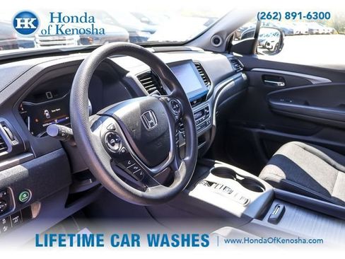 Used 2023 Honda Ridgeline Sport image 10