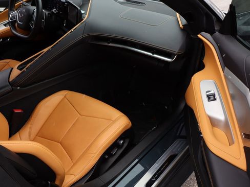 Used 2021 Chevrolet Corvette Stingray Preferred Cpe w/ Engine Appearance Package image 41