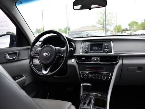 Used 2016 Kia Optima EX image 16