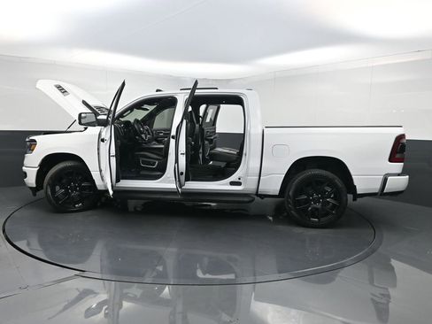 Used 2023 RAM 1500 Laramie AWD/4WD image 40