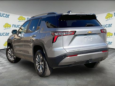 Used 2025 Chevrolet Equinox LT w/ Convenience Package II AWD/4WD image 4