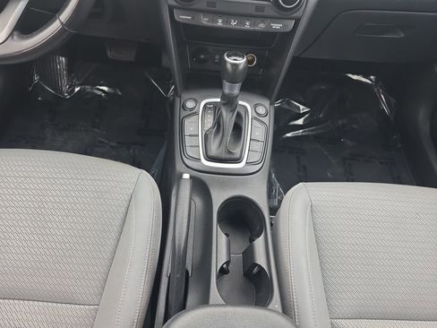 Used 2021 Hyundai Kona Limited AWD/4WD image 12