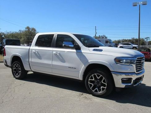 Used 2025 RAM 1500 Laramie image 2