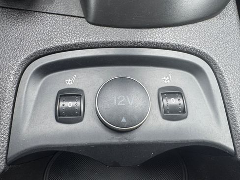 Used 2014 Ford Focus SE w/ SE Winter Package image 26