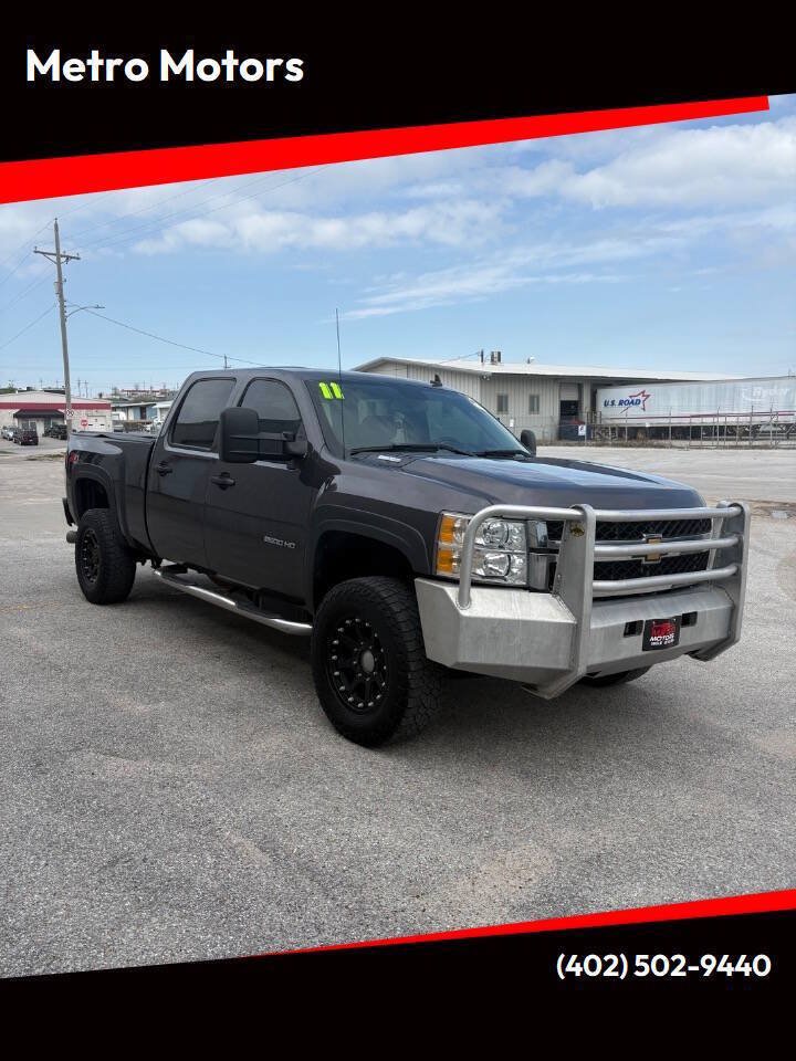 Used 2011 Chevrolet Silverado 2500 LT AWD/4WD image 1