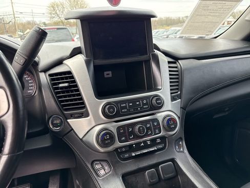 Used 2016 GMC Yukon SLT image 33