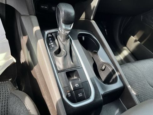 Used 2019 Hyundai Santa Fe SE FWD image 22