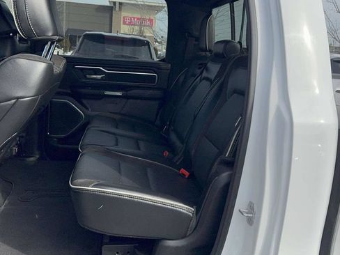Used 2025 RAM 1500 Laramie AWD/4WD image 14