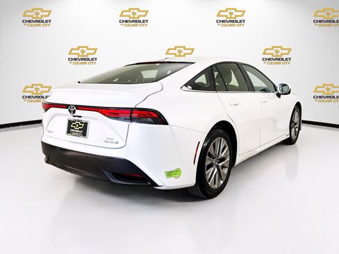 Used 2023 Toyota Mirai w/ Advanced Technology Package RWD image 8