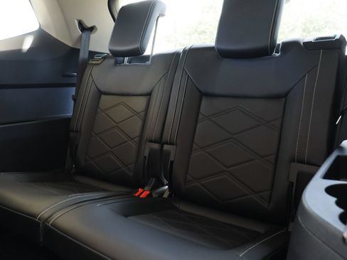 Certified 2026 Volkswagen Atlas SE FWD image 29