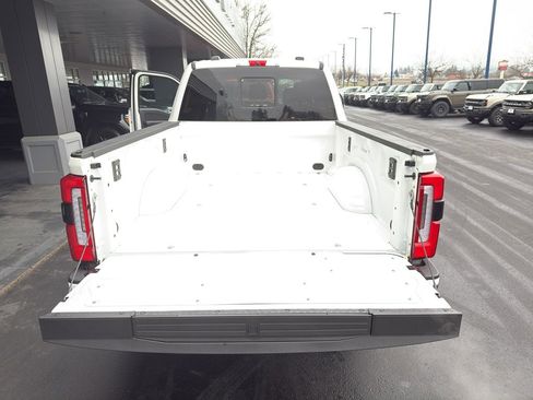 New 2026 Ford F350 Platinum w/ FX4 Off-Road Package image 7