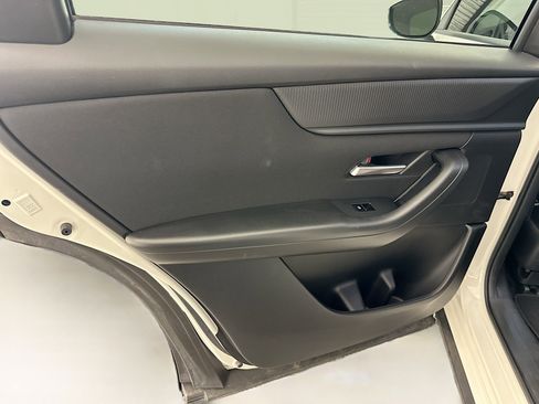 Used 2024 MAZDA CX-90 3.3 Turbo w/ Select Package image 27