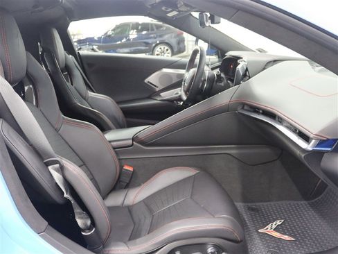 Used 2021 Chevrolet Corvette Stingray Premium Cpe w/ Z51 Performance Package RWD image 22