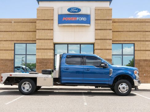 Used 2022 Ford F350 Lariat w/ Lariat Value Package AWD/4WD image 4