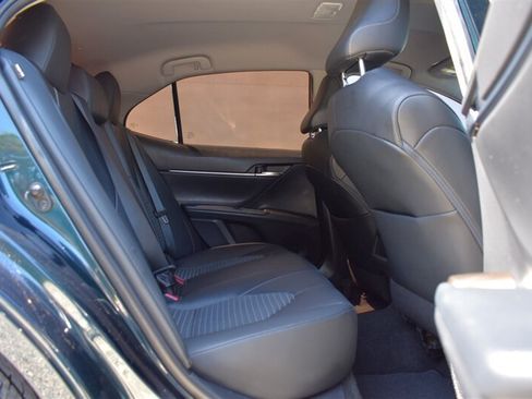 Used 2021 Toyota Camry SE FWD image 26
