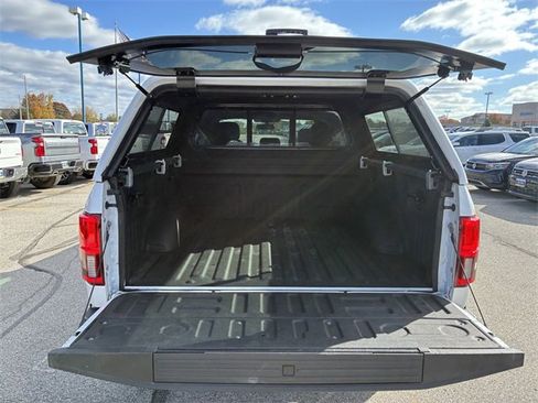 Used 2019 Ford F150 Platinum w/ Equipment Group 701A Luxury image 17