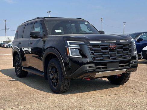 New 2026 Nissan Armada PRO-4X w/ Captain's Chari Seat Package image 4