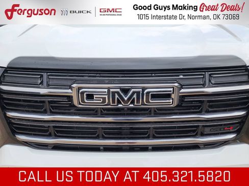 New 2027 GMC Terrain AT4 w/ Convenience Package III AWD/4WD image 10