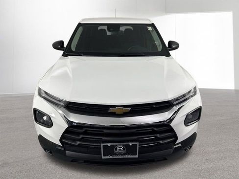 Used 2023 Chevrolet TrailBlazer LS AWD/4WD image 24