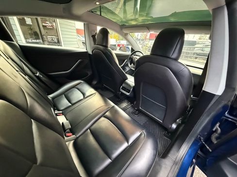 Used 2019 Tesla Model 3 Standard Range Plus image 25