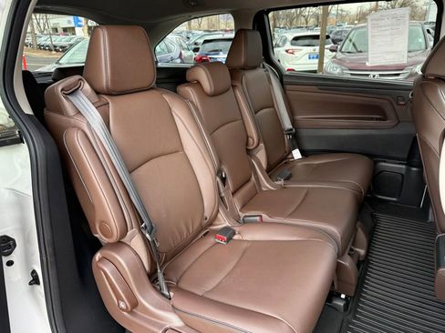 Certified 2026 Honda Odyssey Touring image 39