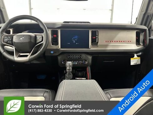New 2026 Ford Bronco Outer Banks w/ Sasquatch Package image 15