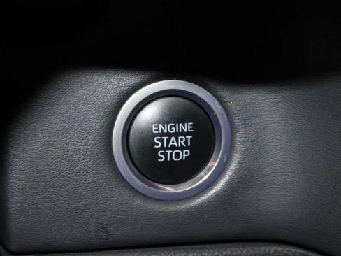 Used 2023 Toyota Tundra Platinum w/ Advanced Package AWD/4WD image 41