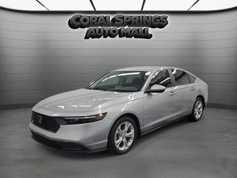 Certified 2024 Honda Accord LX image 3
