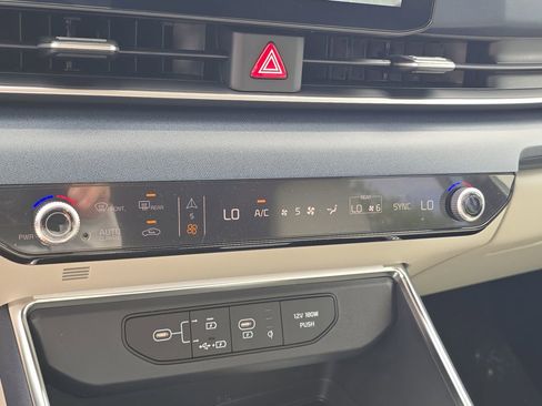 New 2026 Kia Carnival SX FWD image 27
