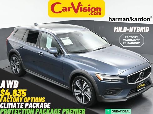Used 2023 Volvo V60 B5 Cross Country Plus w/ Climate Package AWD/4WD image 1