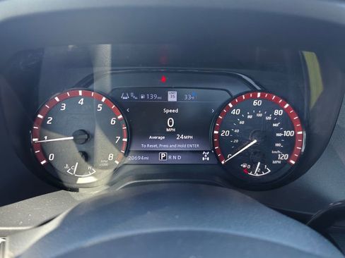 Used 2024 Nissan Titan PRO-4X w/ Pro-4x Convenience Package image 16