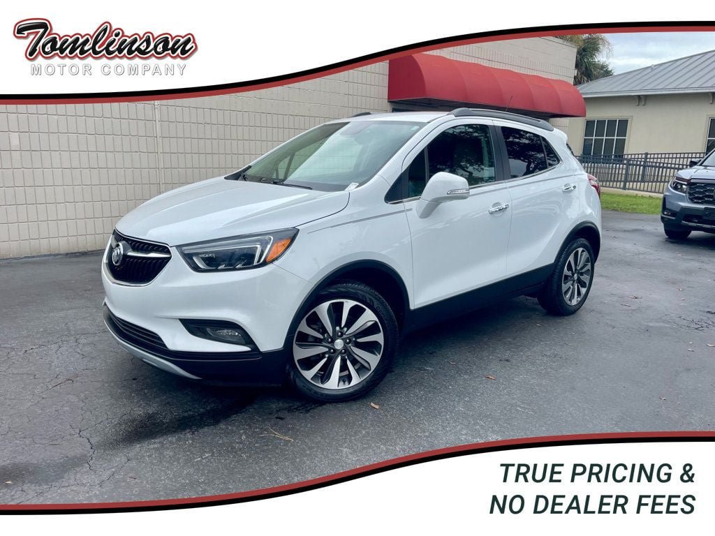 Used 2018 Buick Encore Essence FWD image 1