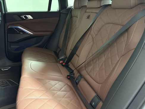 Certified 2026 BMW X6 xDrive40i w/ Climate Comfort Package AWD/4WD image 30