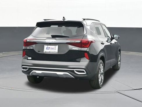 Used 2023 Kia Seltos EX image 13