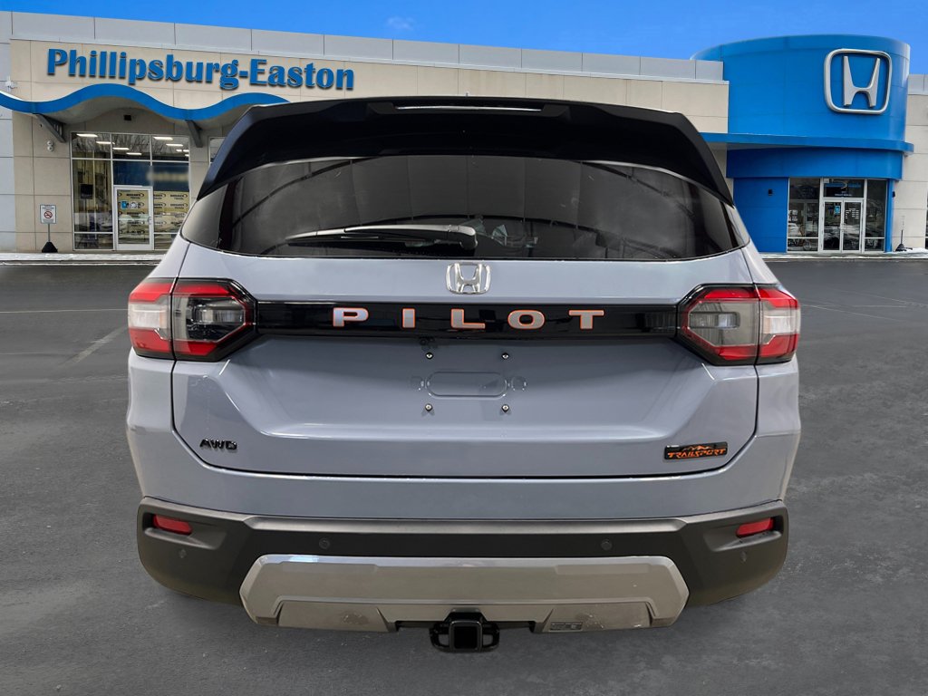 New 2026 Honda Pilot TrailSport image 4
