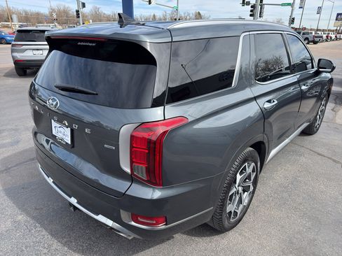 Used 2022 Hyundai Palisade Calligraphy image 6