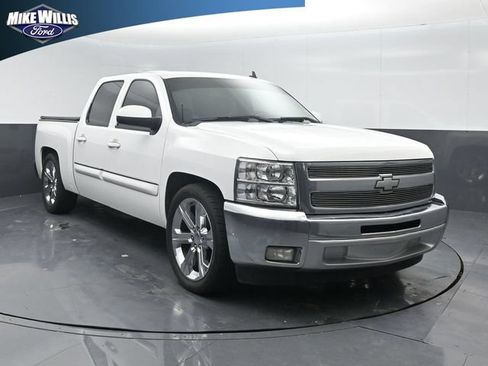 Used 2013 Chevrolet Silverado 1500 LT RWD image 1