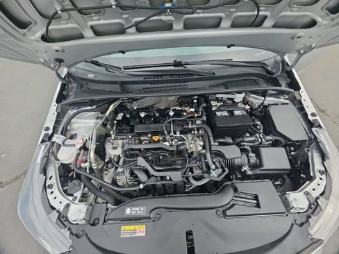 Used 2024 Toyota Corolla LE FWD image 13