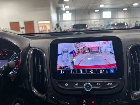 Used 2023 Chevrolet Equinox RS w/ RS Leather Package AWD/4WD image 64
